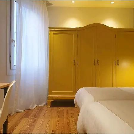 Great Location & 130m2! Guggenheim & Parking Μπιλμπάο